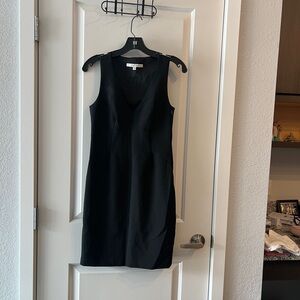 Trina Turk Black Sheath Mini Dress V-Neck Sleeveless